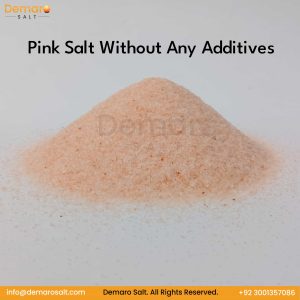 A pile of Himalayan Dark Pink Salt Fine Grain on a white background.